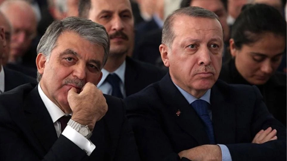 Τούρκος Πανεπιστημιακός: Ο Ερντογάν φοβήθηκε πιθανή υποψηφιότητα του Αμπντουλάχ Γκιουλ